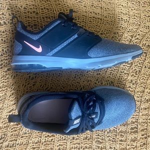 NIKE training Light Dark Gray with Pink Logo 9.5 W